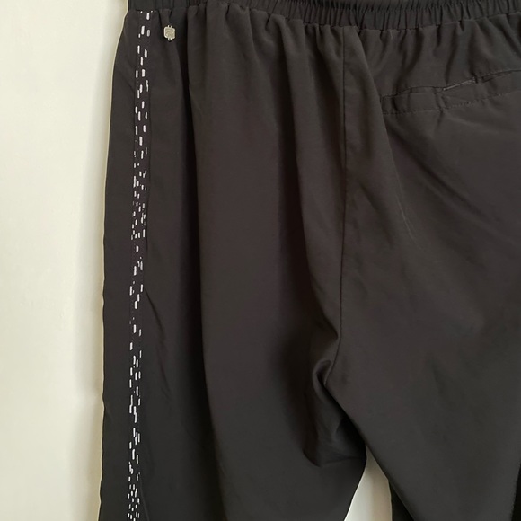 Fabletics size small joggers - Picture 5 of 9